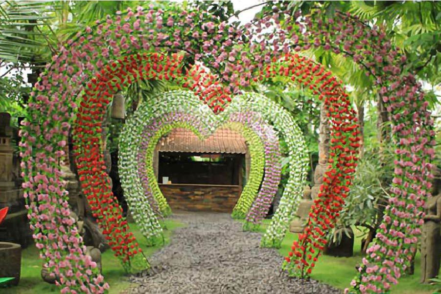 Big Garden Corner